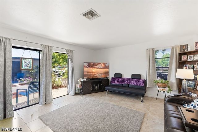 513 SE 24th AVE 1-4, Cape Coral, FL 33990