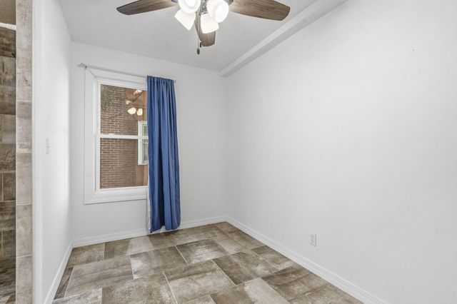 630 E Stanford Street, Springfield, MO 65807