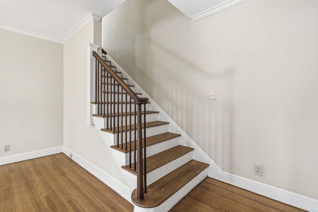 630 E Stanford Street, Springfield, MO 65807