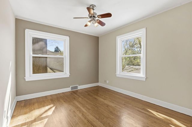 630 E Stanford Street, Springfield, MO 65807