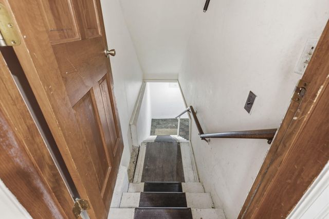 630 E Stanford Street, Springfield, MO 65807