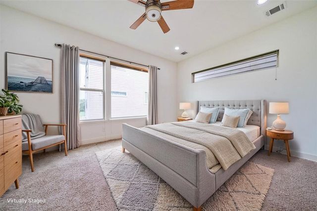 194 Harvard Street, Houston, TX 77007