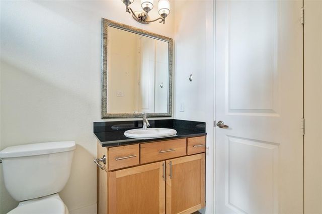 194 Harvard Street, Houston, TX 77007