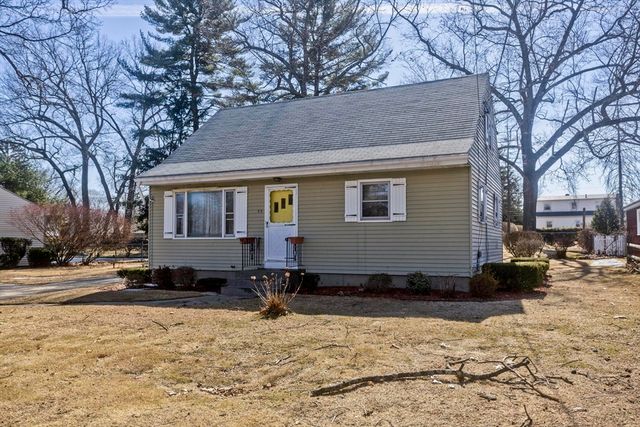 20 Southgate Ave, Westfield, MA 01085