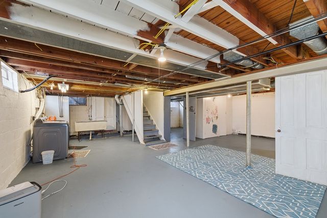 320 Bartley Ave, Mansfield, OH 44903