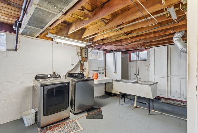 320 Bartley Ave, Mansfield, OH 44903