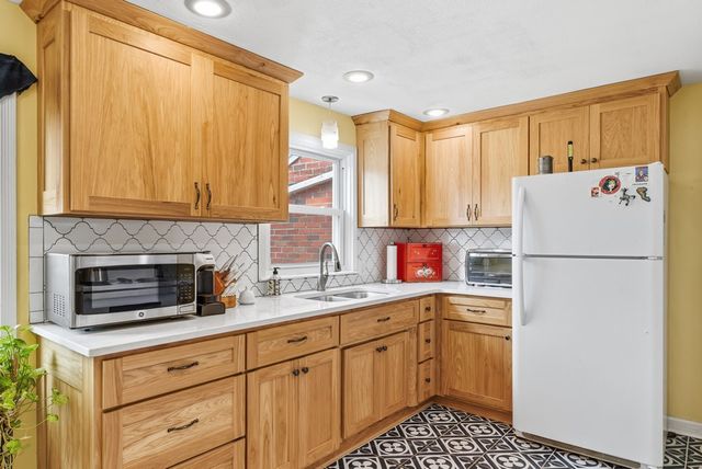 320 Bartley Ave, Mansfield, OH 44903