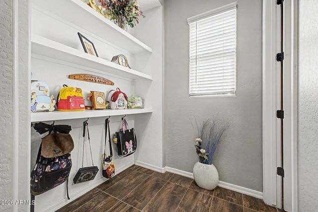 3041 S SOHO Lane, Chandler, AZ 85286