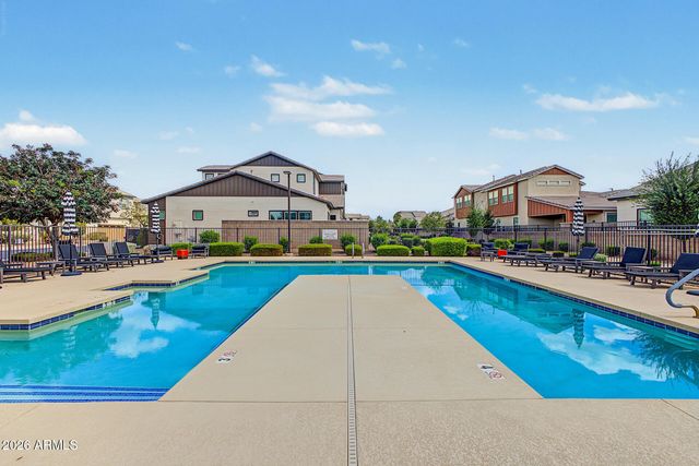 3041 S SOHO Lane, Chandler, AZ 85286