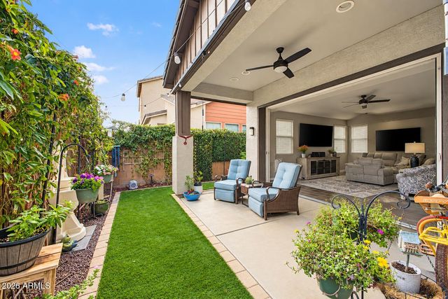 3041 S SOHO Lane, Chandler, AZ 85286