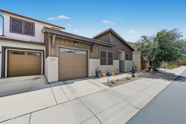 3041 S SOHO Lane, Chandler, AZ 85286