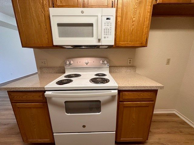 841 White Rock Street 843, Saginaw, TX 76179