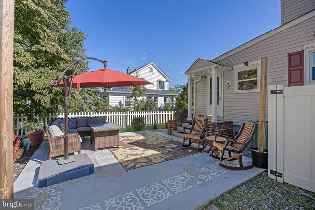 401 N CLINTON AVE, Wenonah, NJ 08090