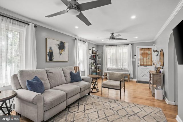 401 N CLINTON AVE, Wenonah, NJ 08090