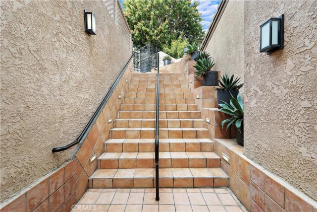 237 Calliope St, Laguna Beach, CA 92651