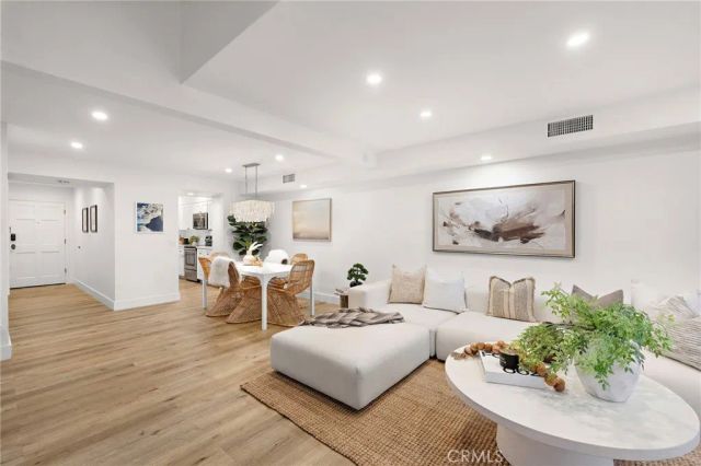 237 Calliope St, Laguna Beach, CA 92651