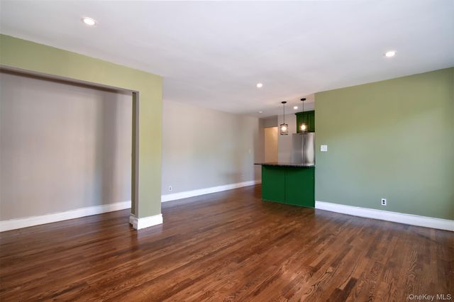 1111 Midland Avenue 2C, Bronxville, NY 10708