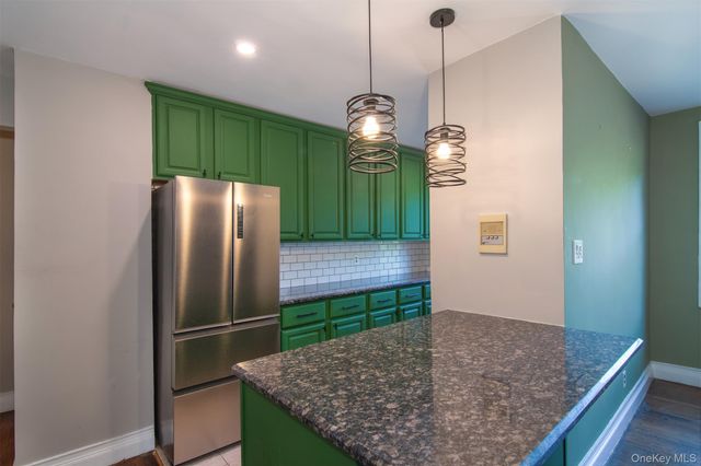 1111 Midland Avenue 2C, Bronxville, NY 10708