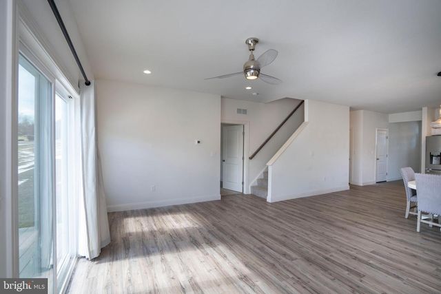 453 FAWN VALLEY RD, State College, PA 16803