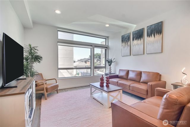 3025 62nd Avenue SW, Seattle, WA 98116