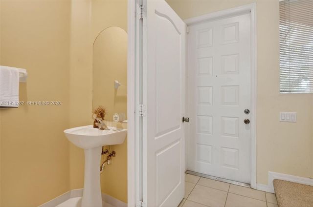 445 Rainbow Springs Ter, Royal Palm Beach, FL 33411