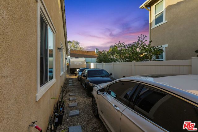 445 Edgewood Drive, Fillmore, CA 93015