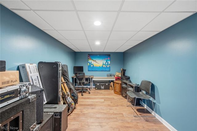 6308 Manchester Road, New Franklin, OH 44216
