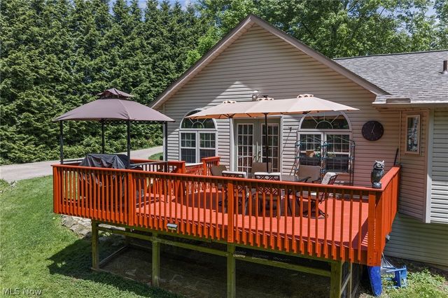 6308 Manchester Road, New Franklin, OH 44216