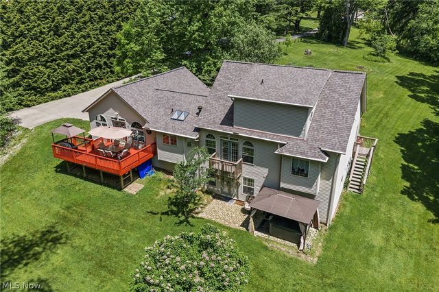 6308 Manchester Road, New Franklin, OH 44216