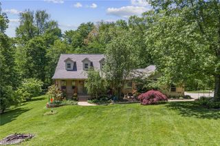 6308 Manchester Road, New Franklin, OH 44216