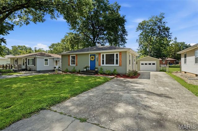 508 Hadley Avenue, Edwardsville, IL 62025