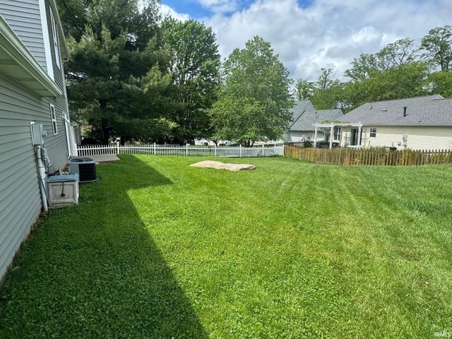 2214 S Sweetbriar Drive, Bloomington, IN 47401