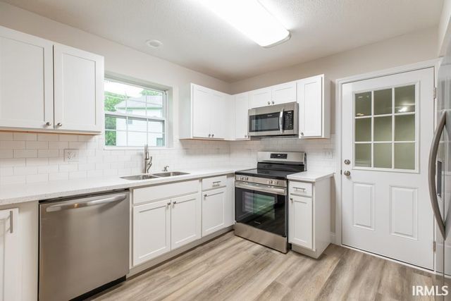 2214 S Sweetbriar Drive, Bloomington, IN 47401