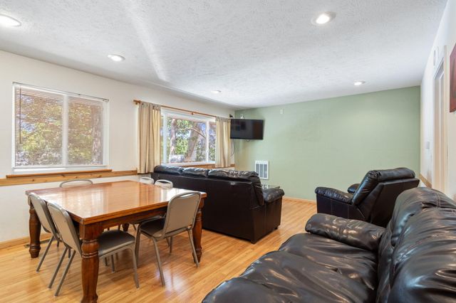 152 & 154 Deep Water Circle, Reeds Spring, MO 65737