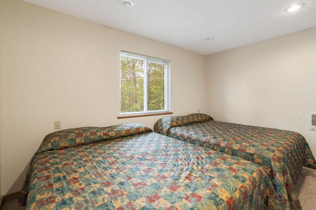 152 & 154 Deep Water Circle, Reeds Spring, MO 65737