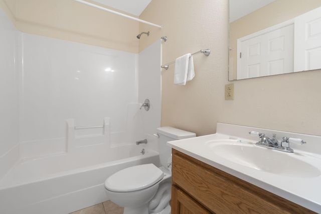 152 & 154 Deep Water Circle, Reeds Spring, MO 65737