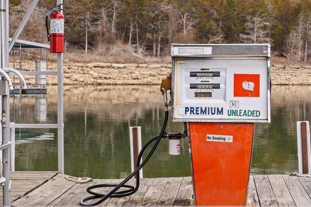 152 & 154 Deep Water Circle, Reeds Spring, MO 65737