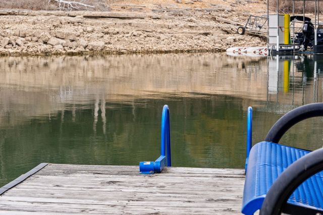 152 & 154 Deep Water Circle, Reeds Spring, MO 65737