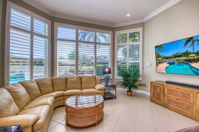 7467 Ironhorse Boulevard, West Palm Beach, FL 33412