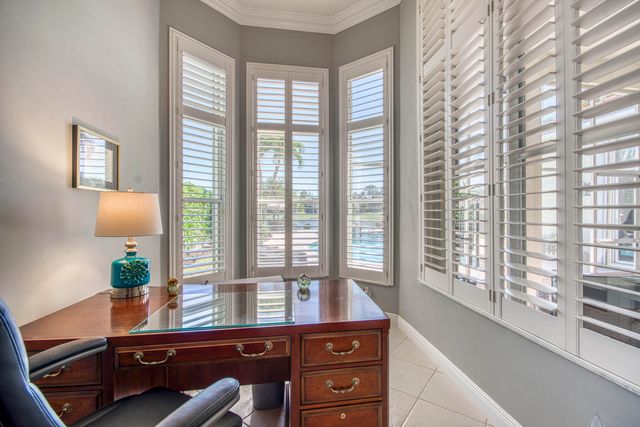 7467 Ironhorse Boulevard, West Palm Beach, FL 33412