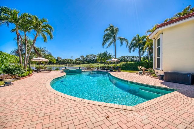 7467 Ironhorse Boulevard, West Palm Beach, FL 33412