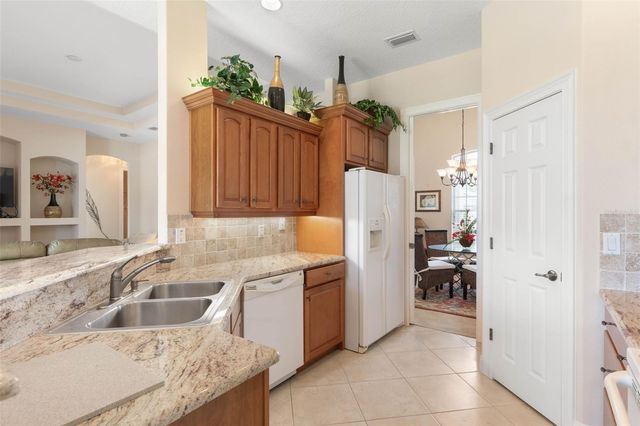 3 COCHRAN LANE, Palm Coast, FL 32137