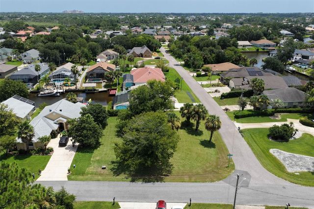 3 COCHRAN LANE, Palm Coast, FL 32137