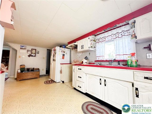 391 Fairview Street, Lehighton Boro, PA 18235