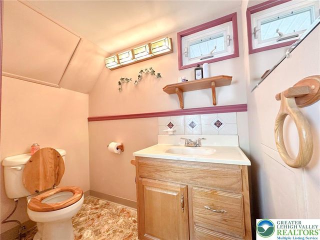 391 Fairview Street, Lehighton Boro, PA 18235