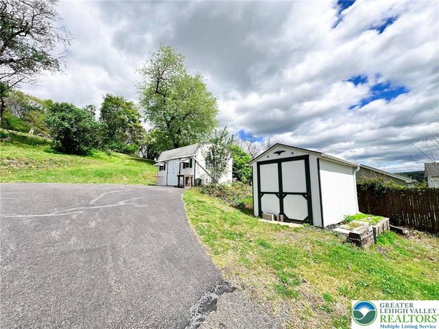391 Fairview Street, Lehighton Boro, PA 18235