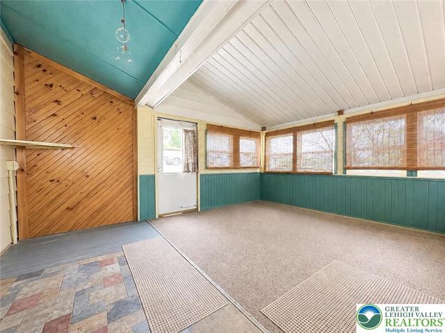 391 Fairview Street, Lehighton Boro, PA 18235