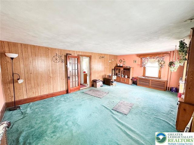 391 Fairview Street, Lehighton Boro, PA 18235