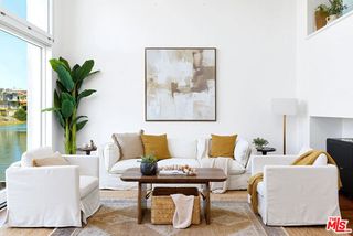 5106 Pacific Avenue, Marina Del Rey, CA 90292