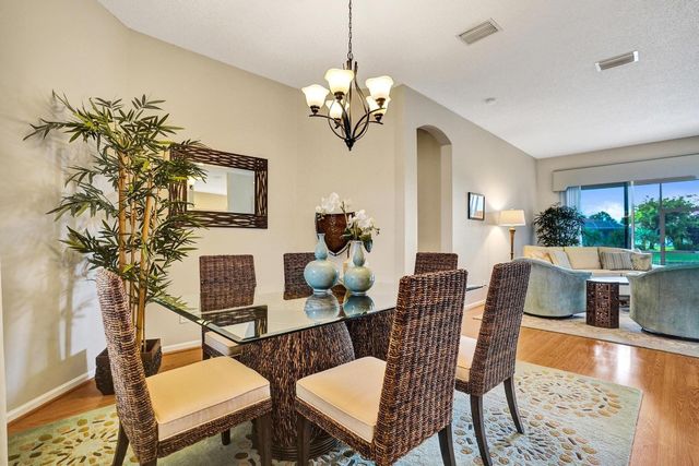 6683 Jog Palm Drive, Boynton Beach, FL 33437